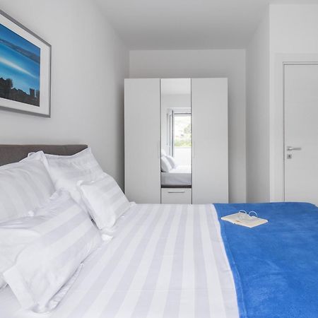 Apartments Villa Salona Sky Solin Quarto foto