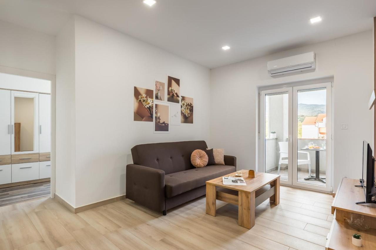 Apartments Villa Salona Sky Solin Exterior foto