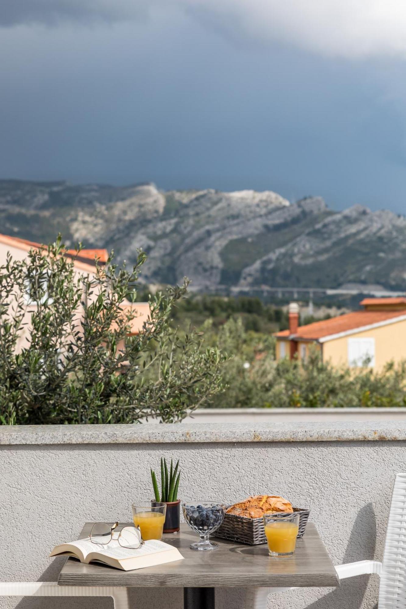 Apartments Villa Salona Sky Solin Quarto foto