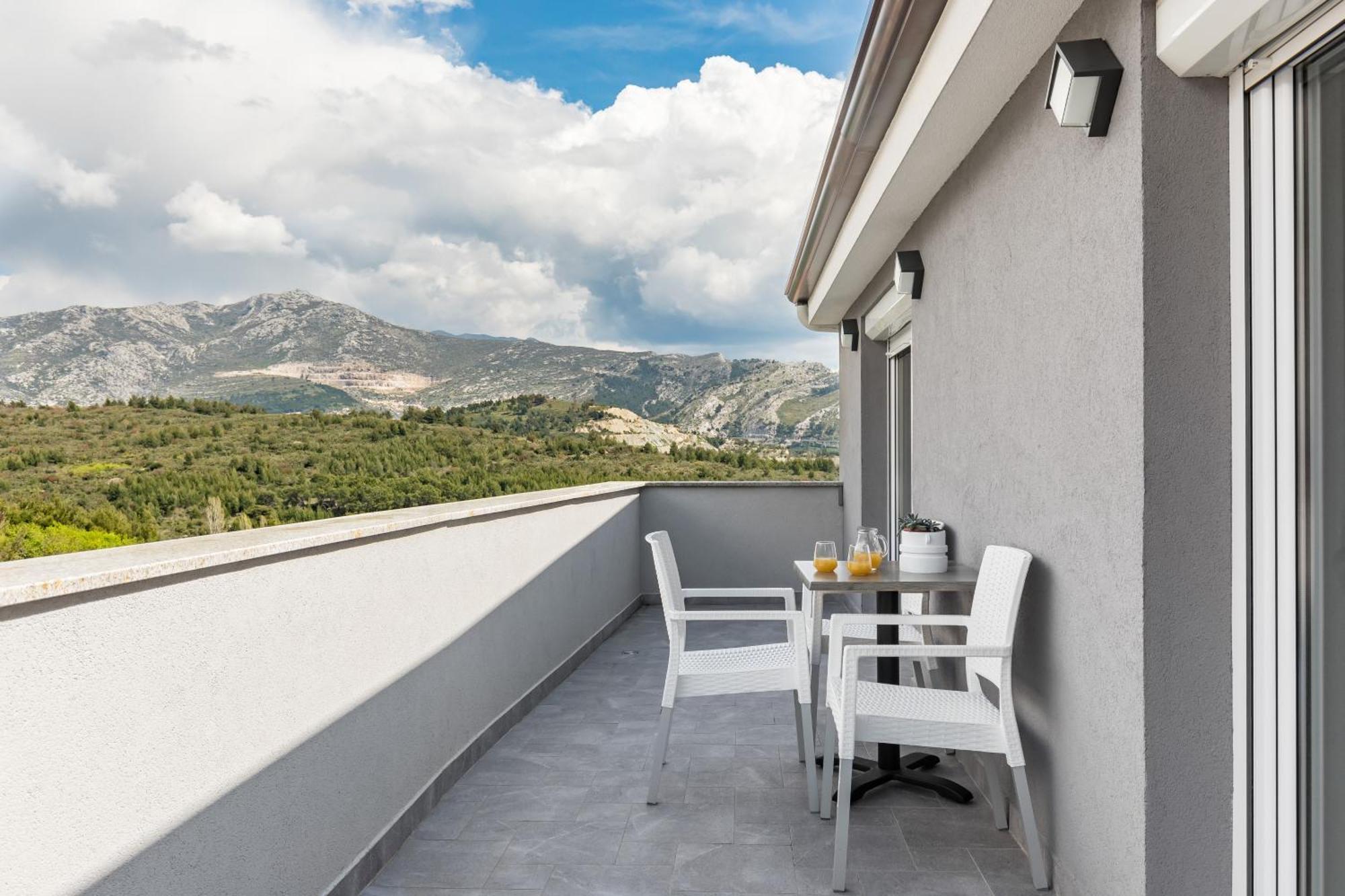 Apartments Villa Salona Sky Solin Quarto foto